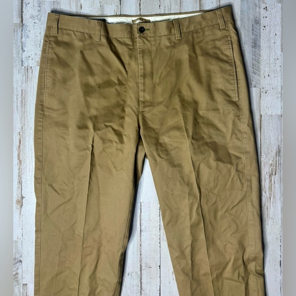 Orvis Golf Dress Pants Men's 40x32 Tan Cotton Comfort - Picture 3 of 11